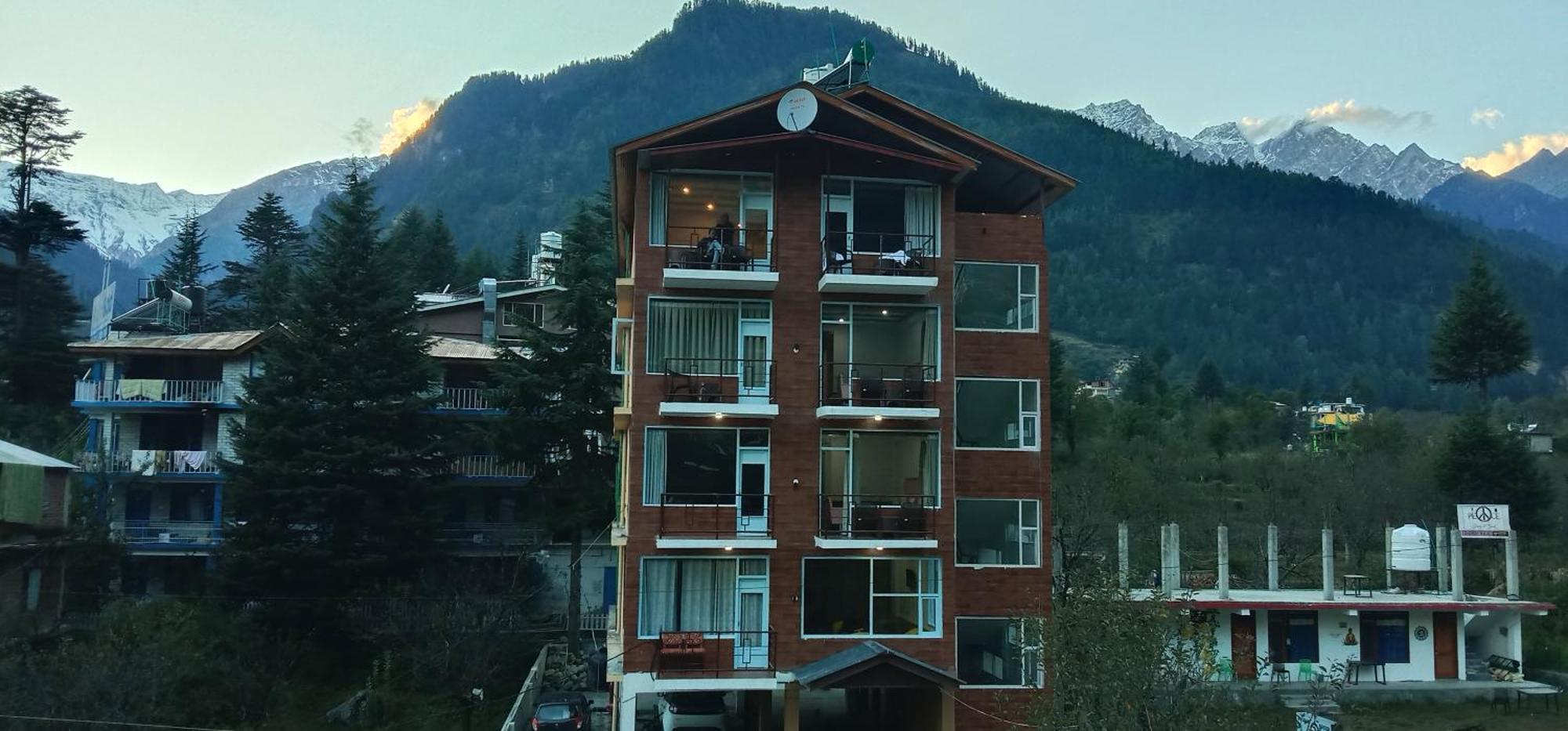 Hotel Apple Flower Manāli Eksteriør bilde
