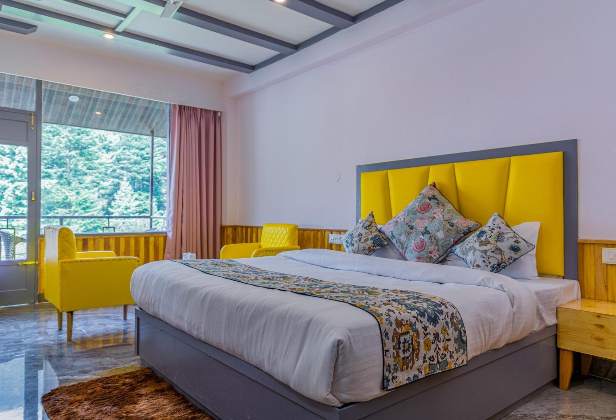 Hotel Apple Flower Manāli Eksteriør bilde