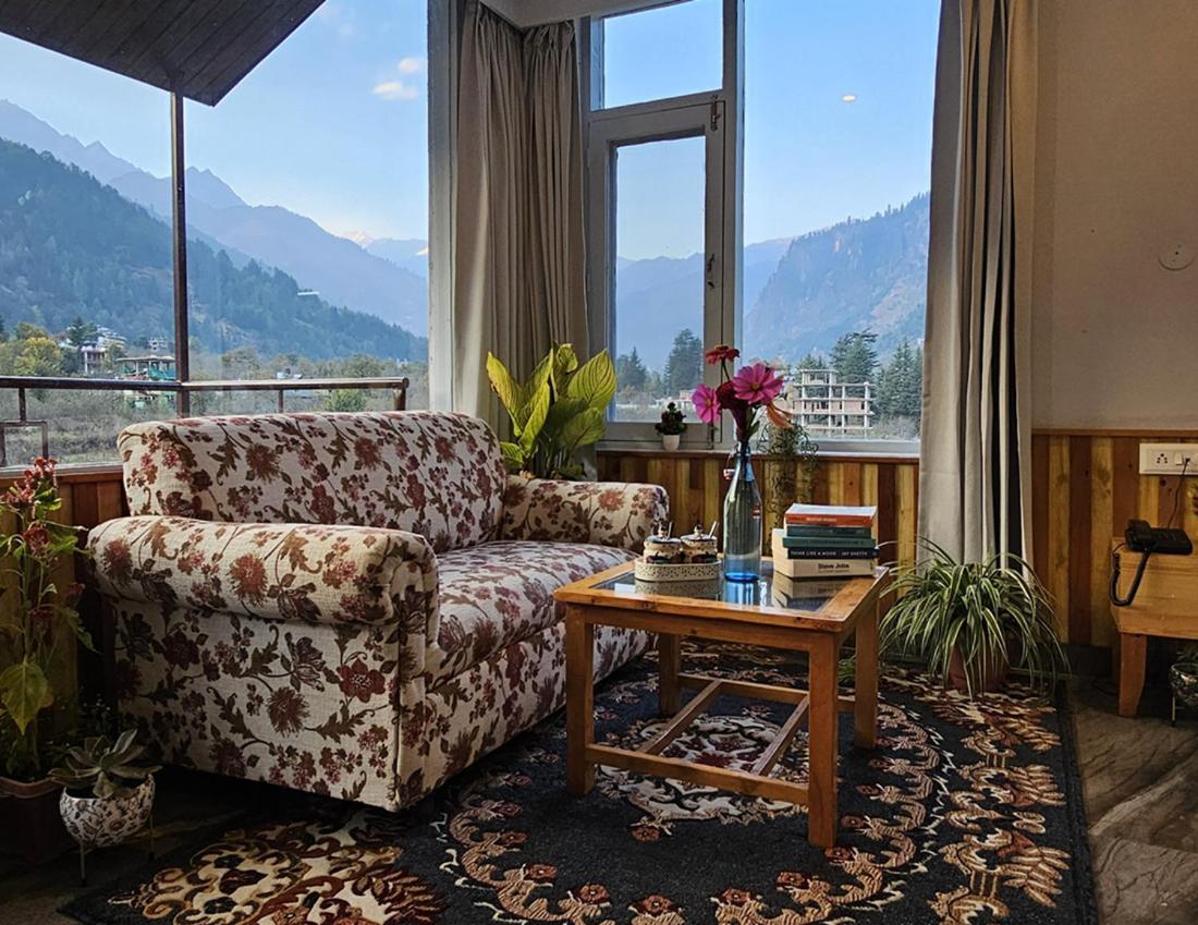 Hotel Apple Flower Manāli Eksteriør bilde